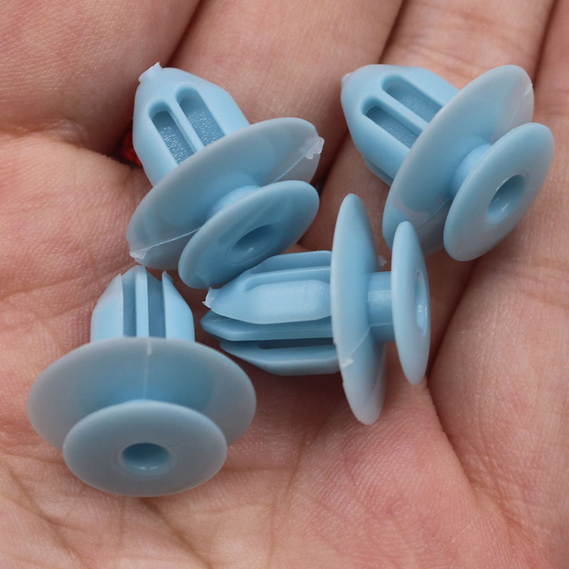 Adecuado para Camry panel de la puerta del coche falda inferior grande que rodea clip hebilla D267 OE:7586730130