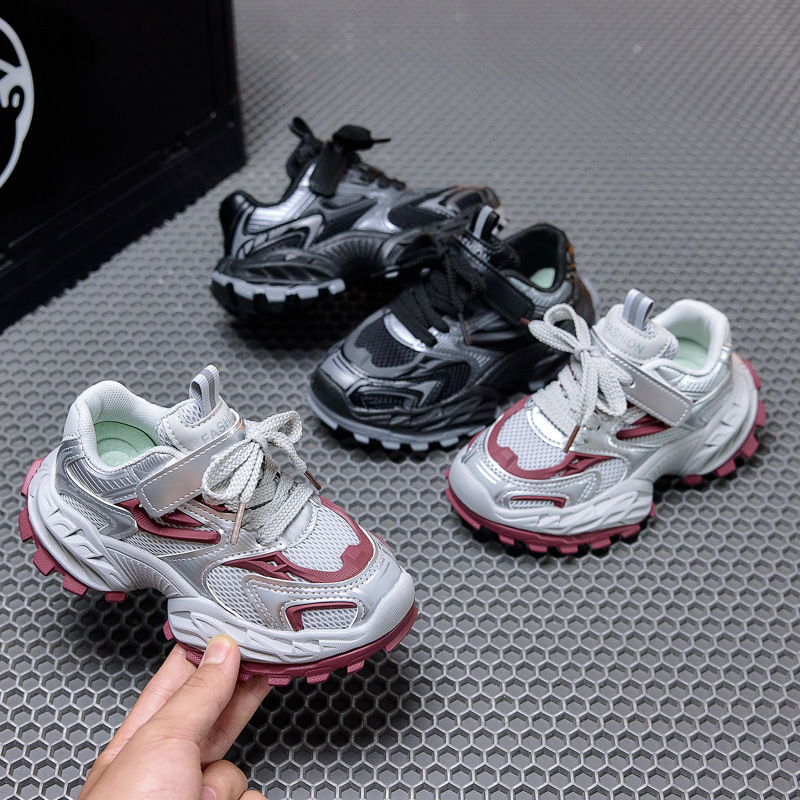 Zapatos deportivos infantiles de moda para niños zapatos de papá 2026 otoño zapatos de malla para niños y niñas zapatos ecológicos transfronterizos para niños