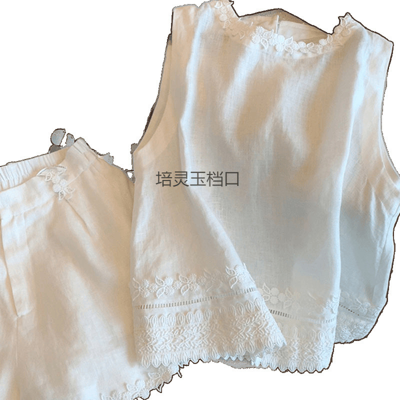 白いレース刺繍通気性ベストスーツ女性の夏の新しいハイエンドシンプルカジュアル気質ショーツ 2 点セット|undefined