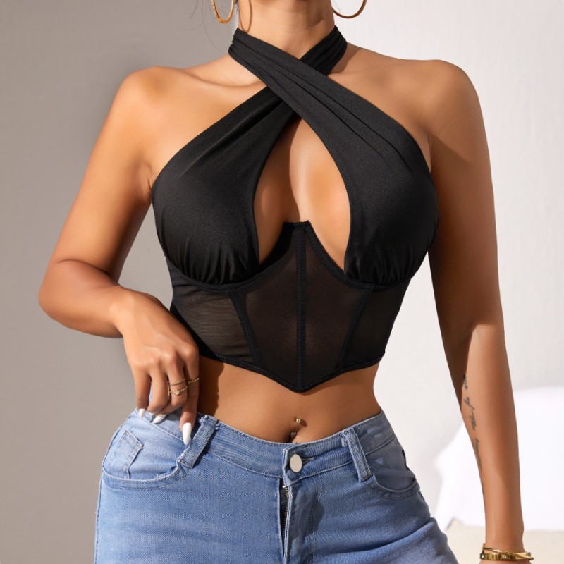 Camisola estilo europeo y americano con diseño de malla y patchwork, cuello halter cruzado, con aros y soporte de espina de pescado, ideal para llevar como top exterior.