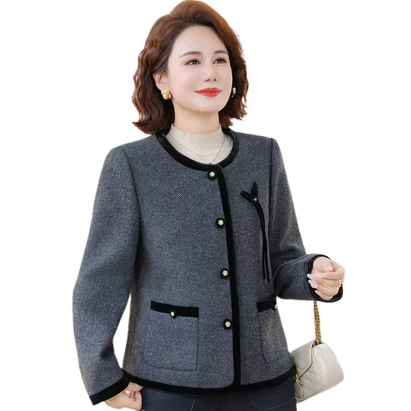 妈妈秋装气质小香风外套短款2025新款中老年女装春秋洋气呢子上衣