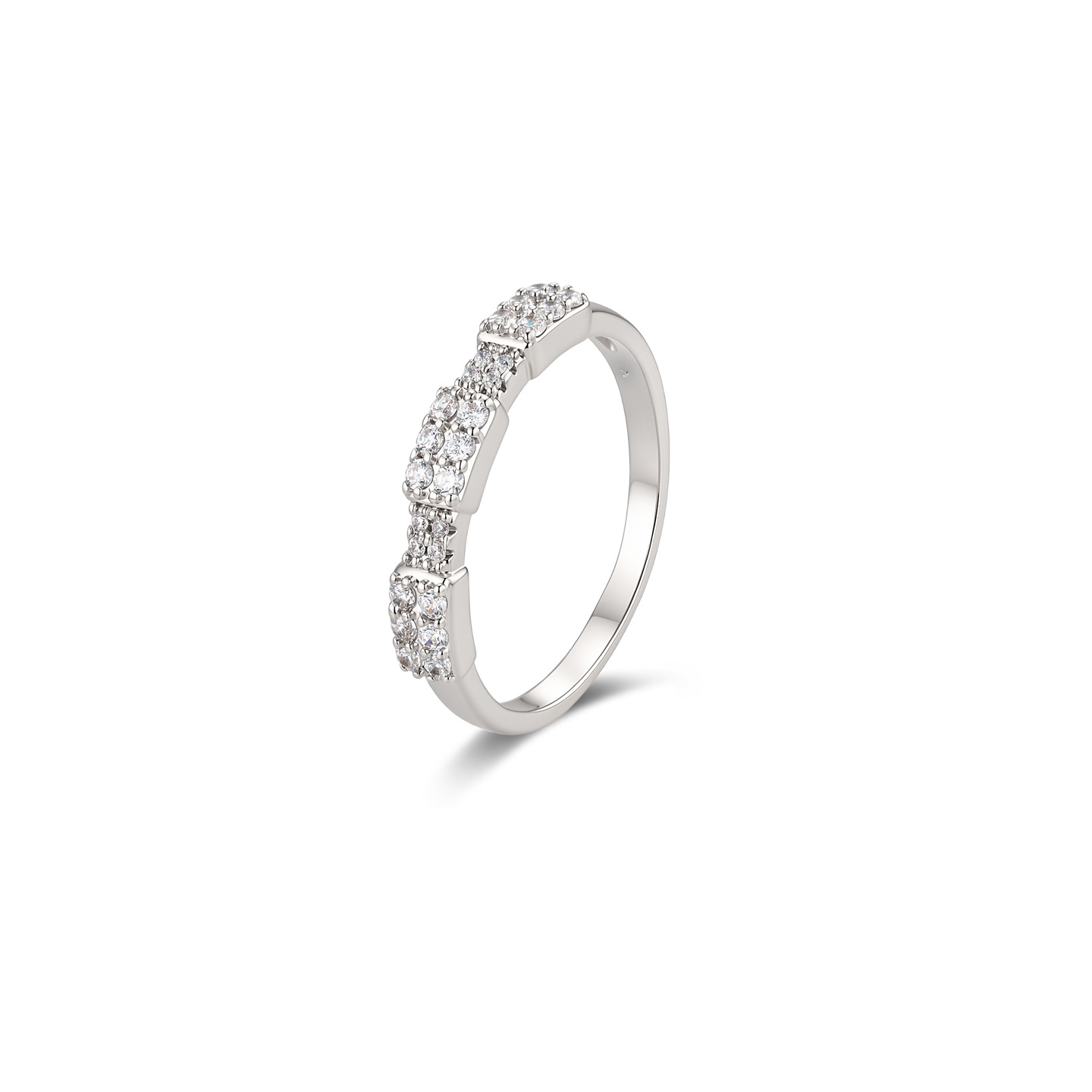 Xuping simple anillo de geometría cuadrada Europa y América transfronteriza aleación de cobre chapado blanco anillo de moda diaria para mujeres