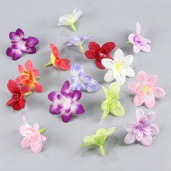 模造の花の頭の香ばしい蘭の花の蘭のかんざしの花のホテルのレストランは花の芸を飾ります。