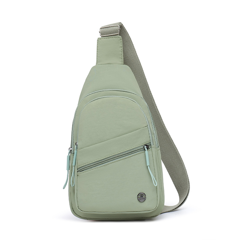 Bolso de pecho de tendencia transfronteriza para mujer multifuncional nuevo bolso de mensajero ligero hilo bordado tendencia mochila deportiva pequeña bolsa diagonal