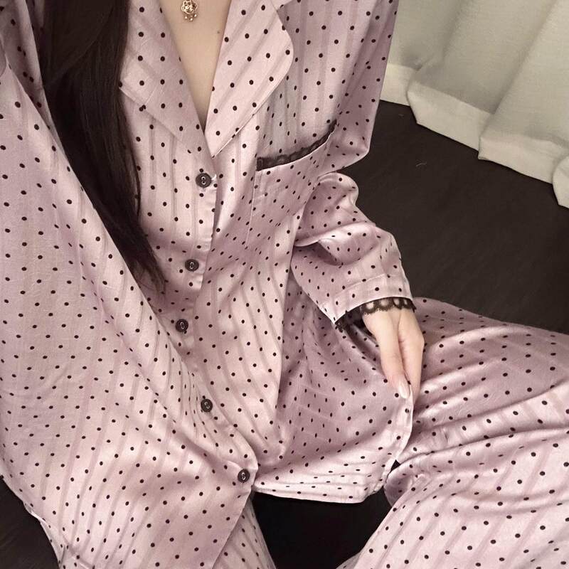 Elegant satin polka dot pajamas for women, spring and autumn ice silk long-sleeve cardigan two-piece set, French-style elegant home wear