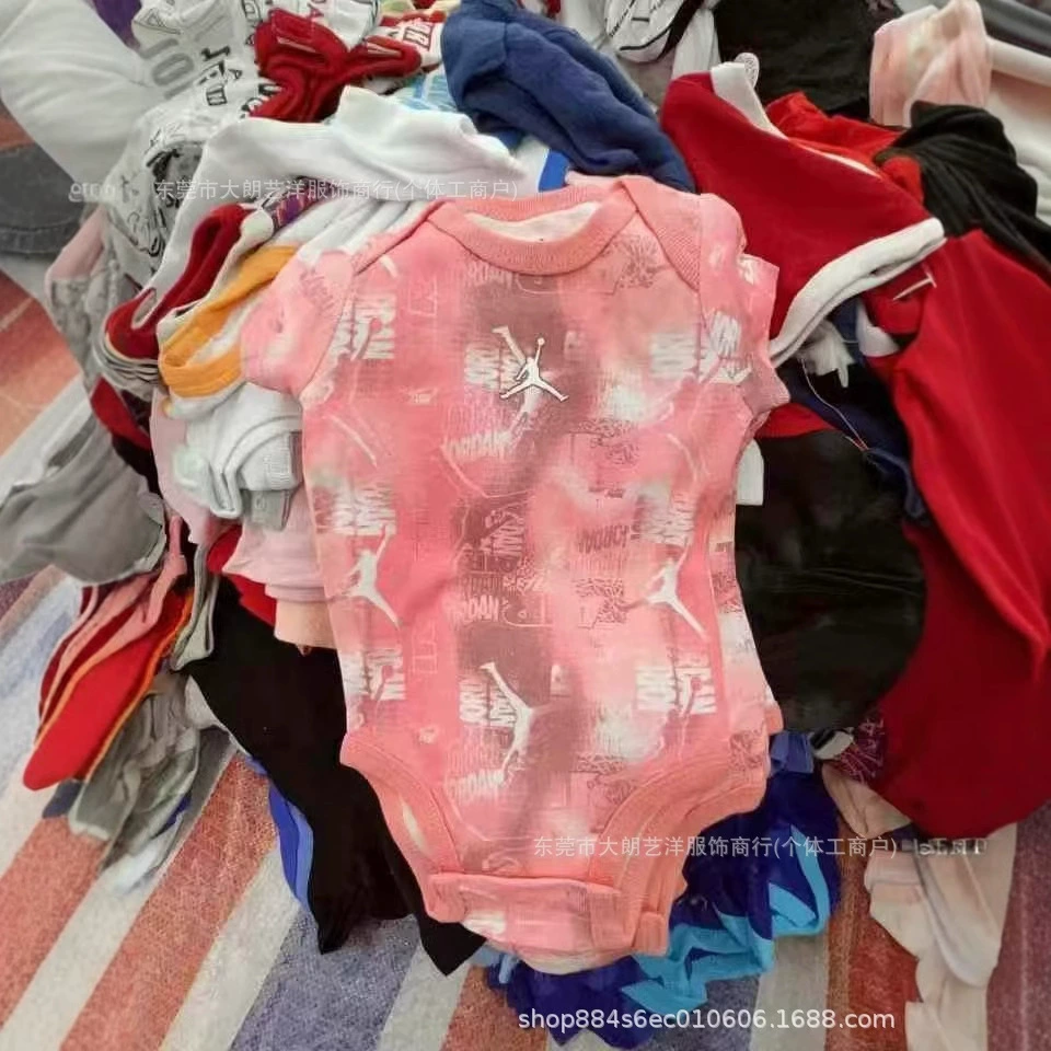 Внешняя торговля patpat детей с короткими рукавами младенца ребенка треугольник рептилий смешанный стиль новорожденного Разное