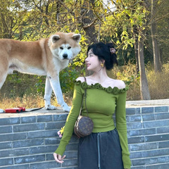 绿色立体玫瑰一字肩针织打底衫女秋冬季内搭毛衣短款纯欲露肩上衣