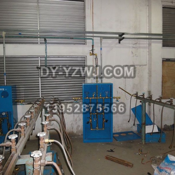 气体全自动切换装置  16瓶组双路气体自动切换柜 汇流排厂家