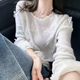 甜美温柔风绝美蝴蝶正肩蕾丝针织衫女春季新款巨好看别致气质上衣