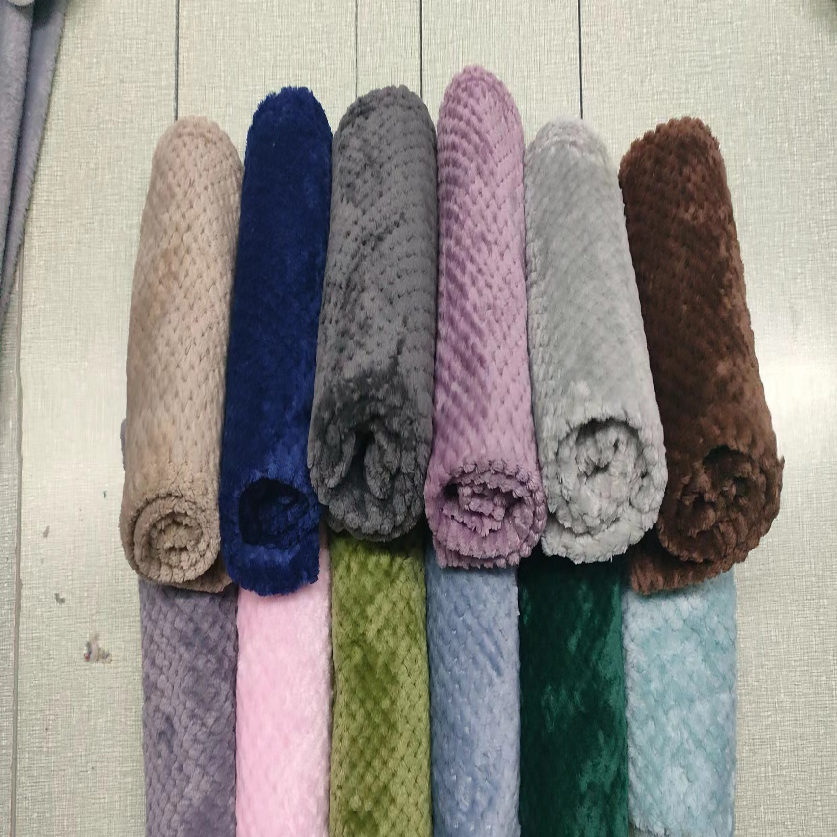 Manta transfronteriza manta a cuadros de piña manta de franela de malla de color sólido malla de terciopelo manta de comercio exterior manta para mascotas