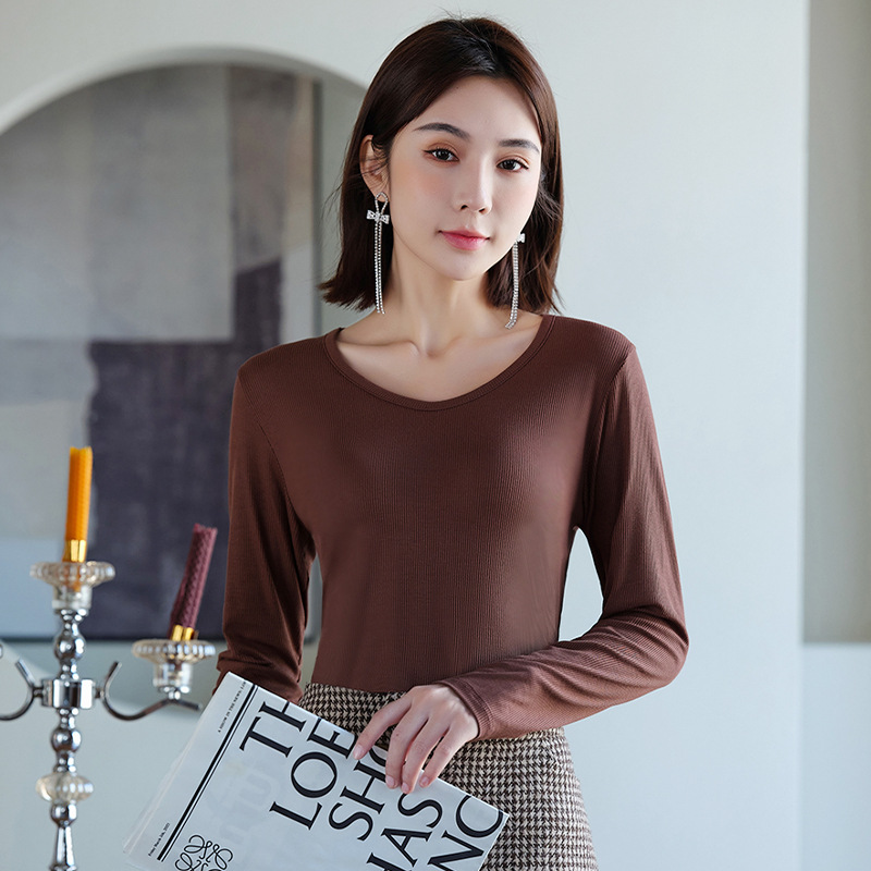 Camiseta de manga larga para mujer, cuello en V, acanalada, de color sólido, para otoño e invierno, modelo T2024