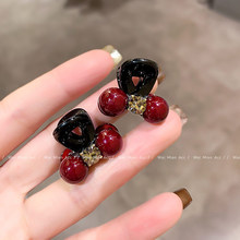 ����tɫ����l�AŮ�߼��Ђ�߅�A�W�t����ǰ�~��l�����A�����^�