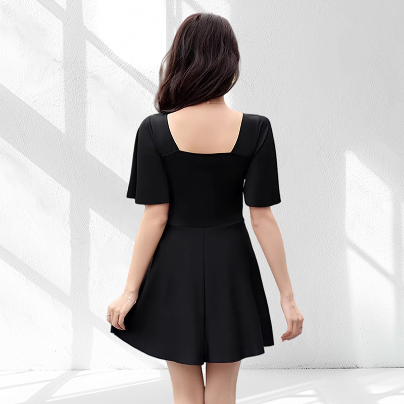 Nuevo traje de baño para mujer, talla grande, gordo mm, conservador, delgado, que cubre la carne, vestido negro de una pieza con sentido de alta calidad, traje de baño de aguas termales para mujer al por mayor