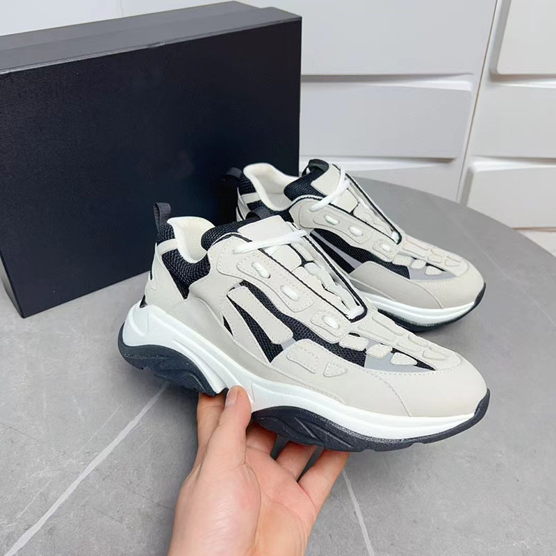 Comercio exterior estación europea marca de moda hueso malla transpirable costura cuero genuino zapatos del papá los hombres suela gruesa aumento zapatilla deporte