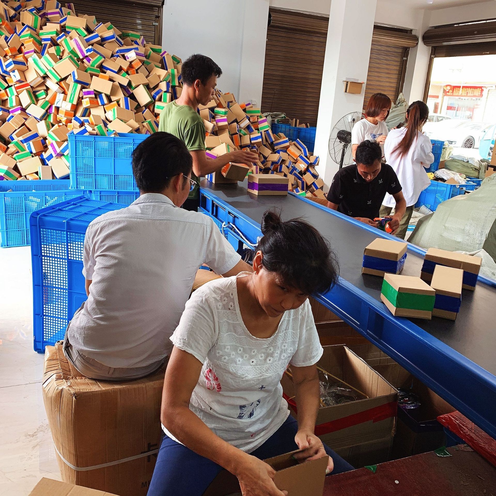 O1CN019ZQkHs1FUSlTpdXPf_!!2144