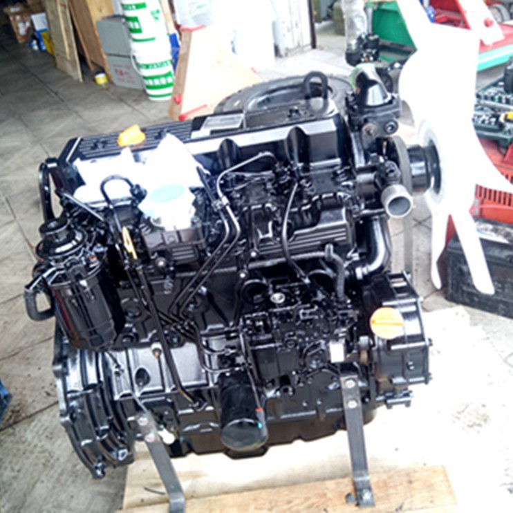 KOMATSU 4D94LE发动机总成 缸体，4D94E发动机总成 缸体 中缸缸盖