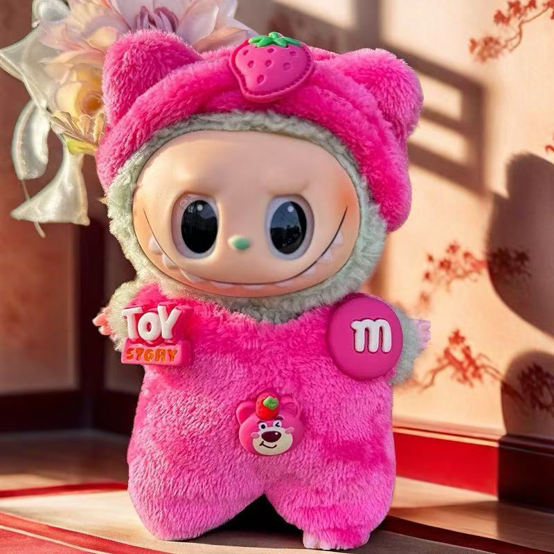 Nuevo conjunto de ropa y gorro de peluche con cara de "Sugar Glue" para muñecas, colgante de peluche, juguete Labuba, amuleto para bolso.