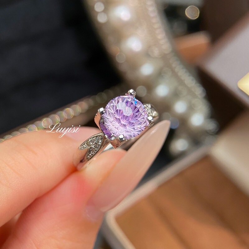 ファッショナブルなフラッシュパライバ花火カットリング女性用ハイエンド象嵌高炭素ダイヤモンドアゲハタウルスダイヤモンドリング卸売|undefined