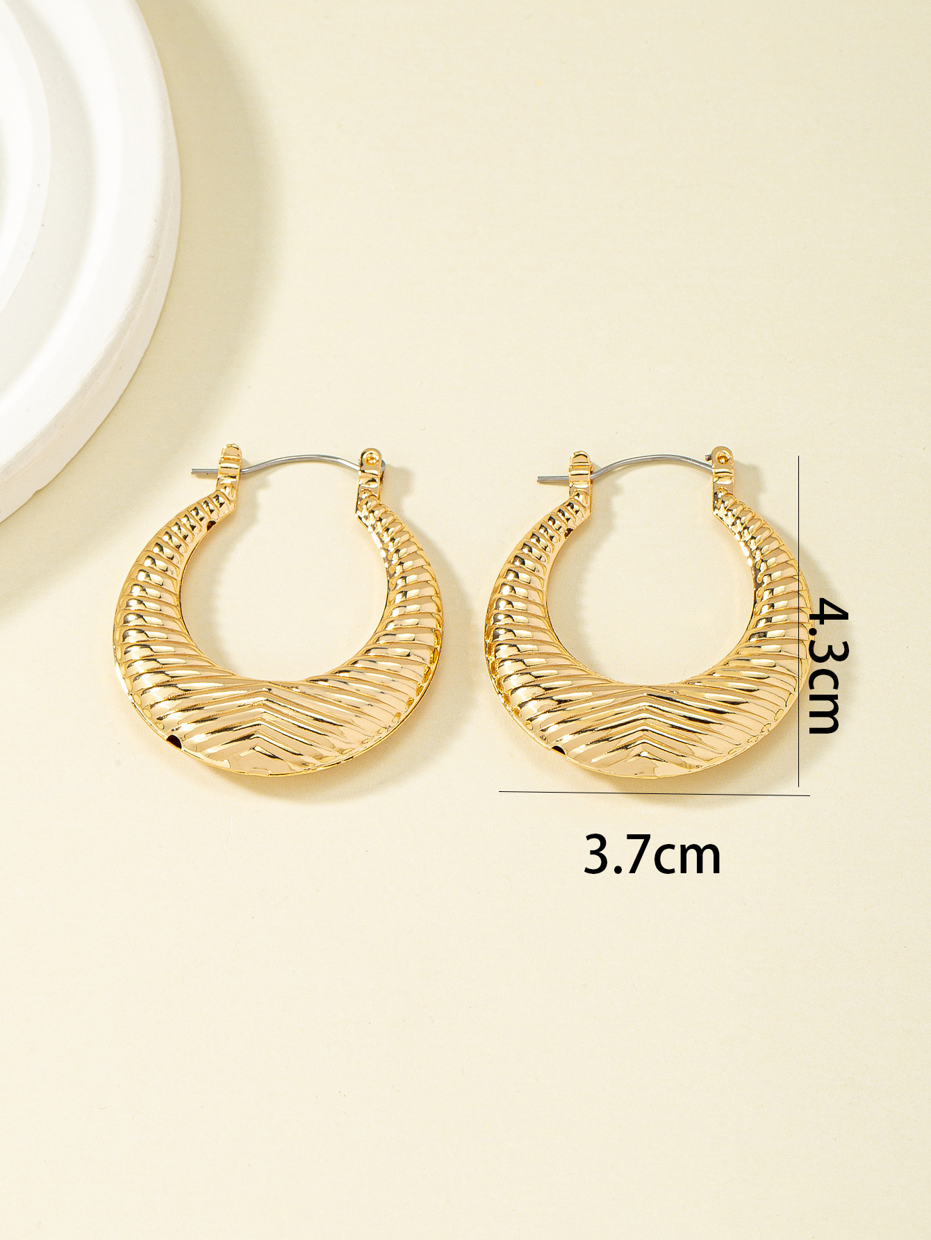 1 Pair Fashion Geometric Alloy Plating Women's Earrings display picture 5