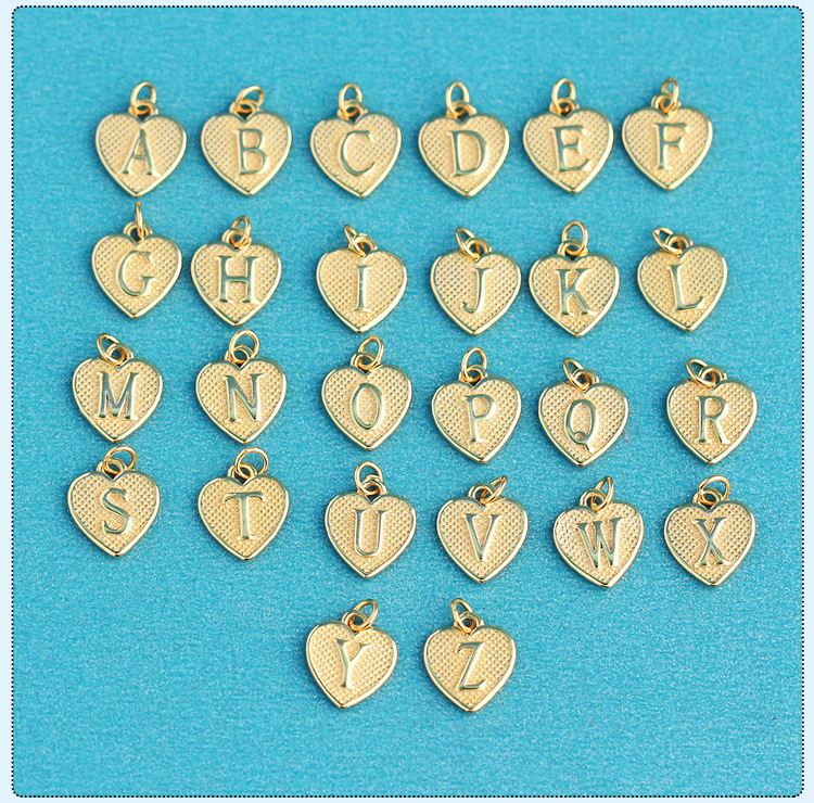 1 Piece, 1 Set Quantity 1 Piece 1 Set 8.1*9.4mm 925 Sterling Silver Letter Heart Shape Pendant