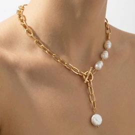 项链;耳钉;耳环