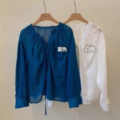 2025春の新型韓国版女装の薄いvネックのひものしわのデザイン感の長袖のシャツの上着のファッション