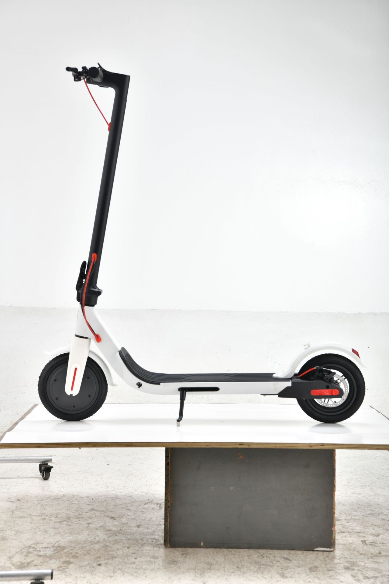 F10 8.5寸电动滑板车4.JPG