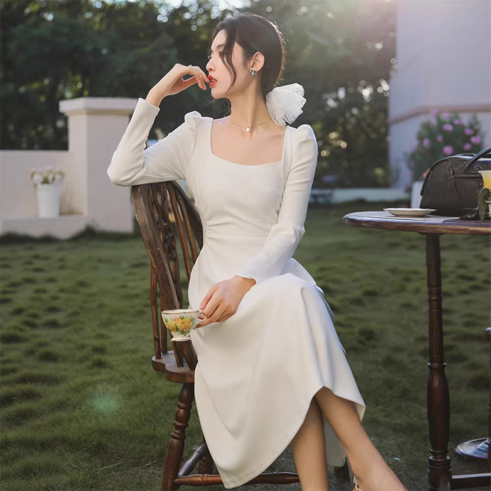 Autumn and Winter Cross-Border Small Dress, Long Elegant Square-Neck Burgundy Dress, Waist Slimming, Can Be Worn Casually