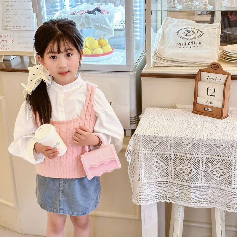 Bolso bandolera de niña coreana moda color sólido estilo occidental mini bandolera para niños verano nuevo alfabeto bolso para niños