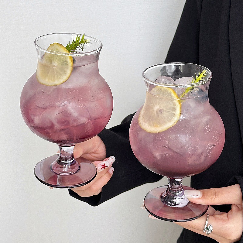 Ins vidrio de viento taza de pie alto encanto púrpura de alto valor facial taza de agua burbujeante taza de jugo taza de bebida fría taza de cóctel