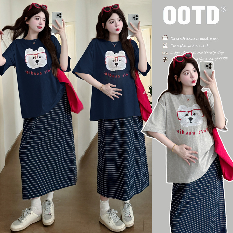 Real shot of 2026 summer new maternity wear set, beautiful and fashionable with short sleeves ➕ Striped skirt suit Real shot of 2026 summer new maternity wear set, beautiful and fashionable with short sleeves ➕ Striped skirt suit