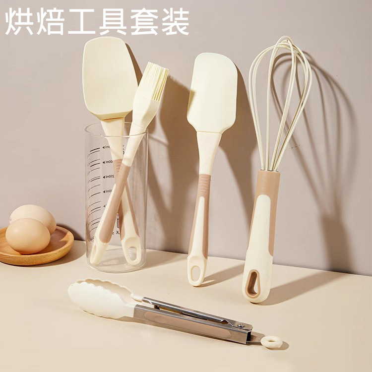 Silicone scraper baking tool egg beater food grade food clip high temperature resistant oil brush household scraper kitchen shovel Silicone scraper baking tool egg beater food grade food clip high temperature resistant oil brush household scraper kitchen shovel