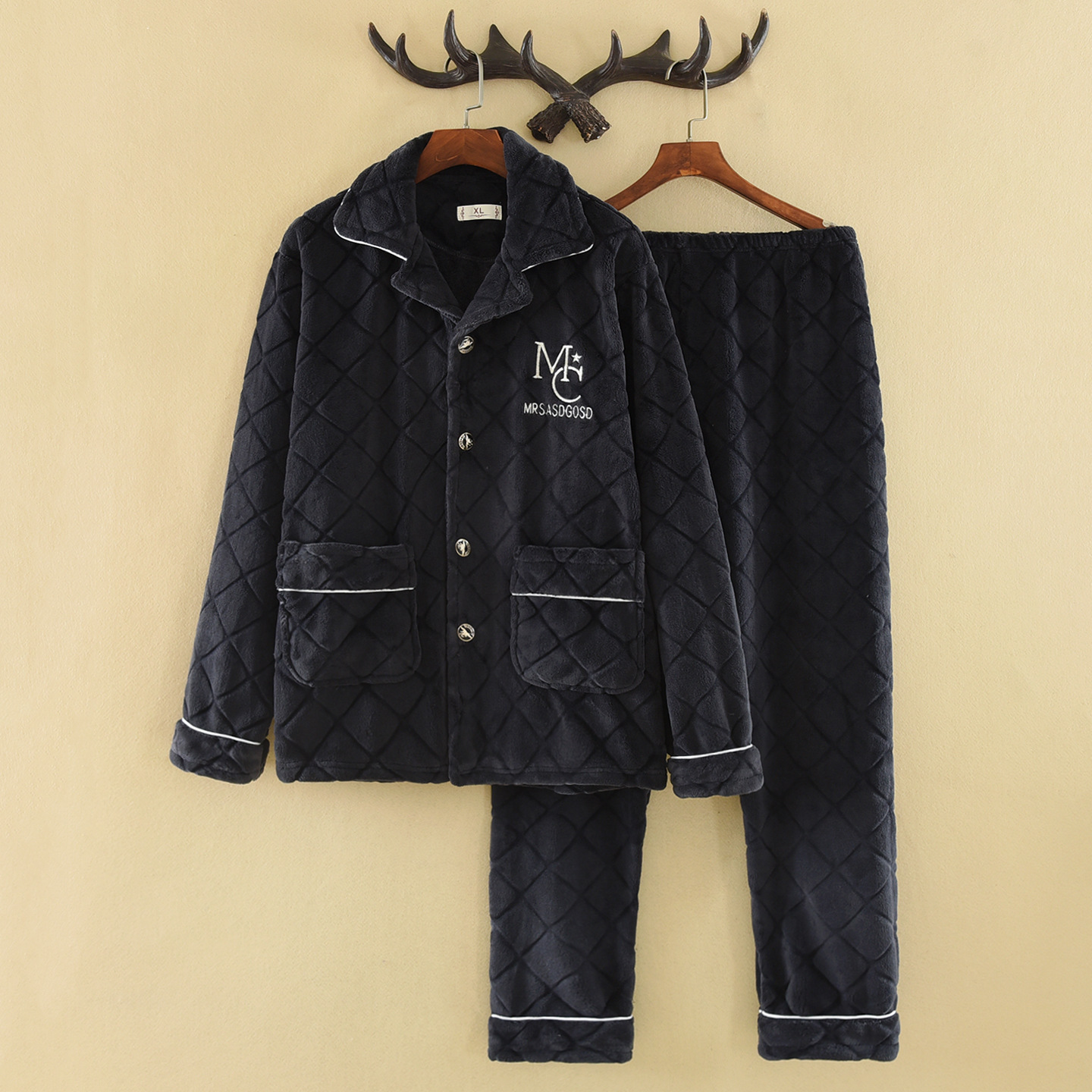 深色中老年法兰绒加厚加绒睡衣冬珊瑚绒男士家居服可外穿一件代发