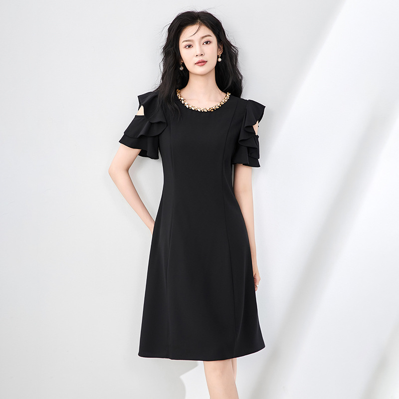 Váy liền thắt eo cổ tròn đính kim cương phong cách Pháp sang trọng cho nữ — Màu đen