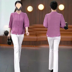 夏の新しいママ服、女性用ライトウインドガーゼシャツ、痩身と年齢軽減のミッドスリーブトップ、カーディガン、ファッショナブルなカジュアルシャツ