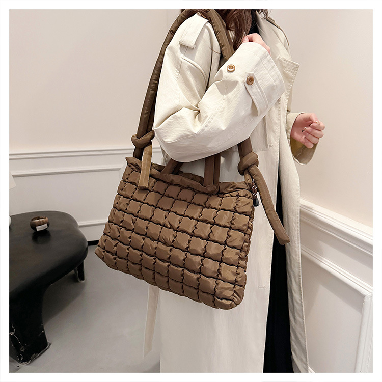 762g Weight Polyester Lining Material Sewing Thread Fashion Element Magnetic Buckle Closure Type Single Shoulder Strap Strap Type Tote Bag Bags Type Daily, Street, Shopping Occasion Nylon Material Solid Color Pattern Autumn&Winter Season Women's Gender Elegant, Classic Style Style Square Shape Medium Size Women's Medium Nylon Solid Color Elegant Classic Style Sewing Thread Square Magnetic Buckle Tote Bag 19