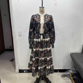 欧美跨境女装民族风定位印花衬衫式翻领单排扣长款分层裙摆连衣裙