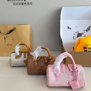 MC���¿�lvŮ�����ذ���ʿ�D����С����ؐ��������ڼt耳׆μ��