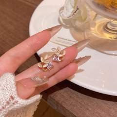 轻奢小众高级感猫眼石树叶耳环女甜美时尚百搭气质精致锆石耳钉