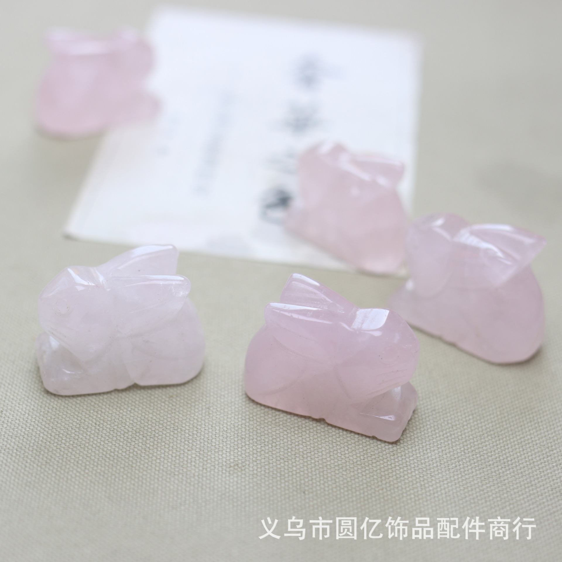 wholesale natural Pink Crystal rabbit World Ying Luo Beading Accessories Decoration manual diy Accessories