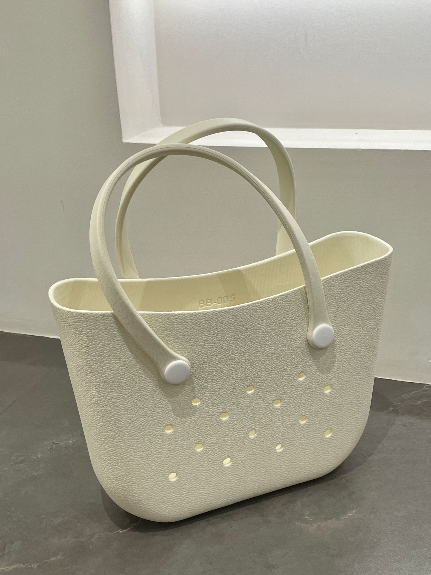 1696g Weight Open Closure Type Double Handle Strap Type Handbag Bags Type Casual, Daily Occasion EVA Material Solid Color Pattern All Seasons Season Women's Gender Streetwear Style Square Shape Women's EVA Solid Color Streetwear Square Open Handbag 33