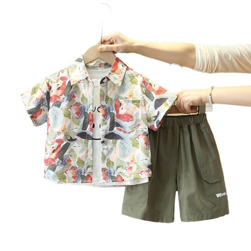 7870 traje de camisa de flores de verano para niños 2025 verano nuevo estilo bebé pantalones cortos de manga corta ropa de tres piezas para niños