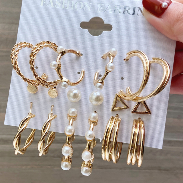 欧美跨境新款珍珠女士耳环 复古金色耳圈套装6件套Earrings Set 欧美跨境新款珍珠女士耳环 复古金色耳圈套装6件套Earrings Set