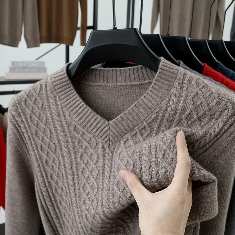 Heart-Neck Retro Texture Knitwear New Concave and Convex Craft Knitwear Versatile Autumn and Winter Men's Bottoming Shirt