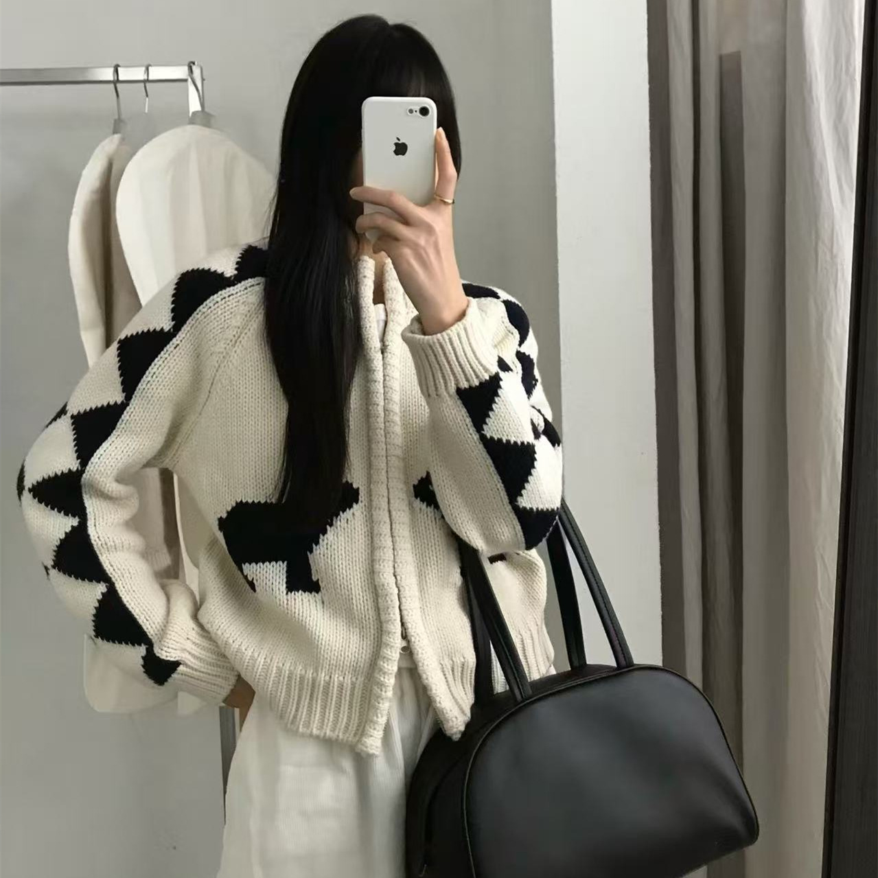韩系撞色几何拉链毛衣外套女秋冬新款宽松休闲减龄加厚女针织开衫