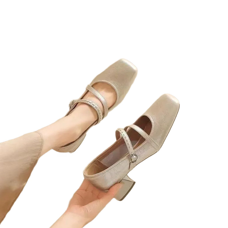 Temperamento de zapatos de mujer, nuevos tacones gruesos de verano y otoño con cabeza cuadrada hermosa con falda, boca superficial, zapatos de mujer flexibles.