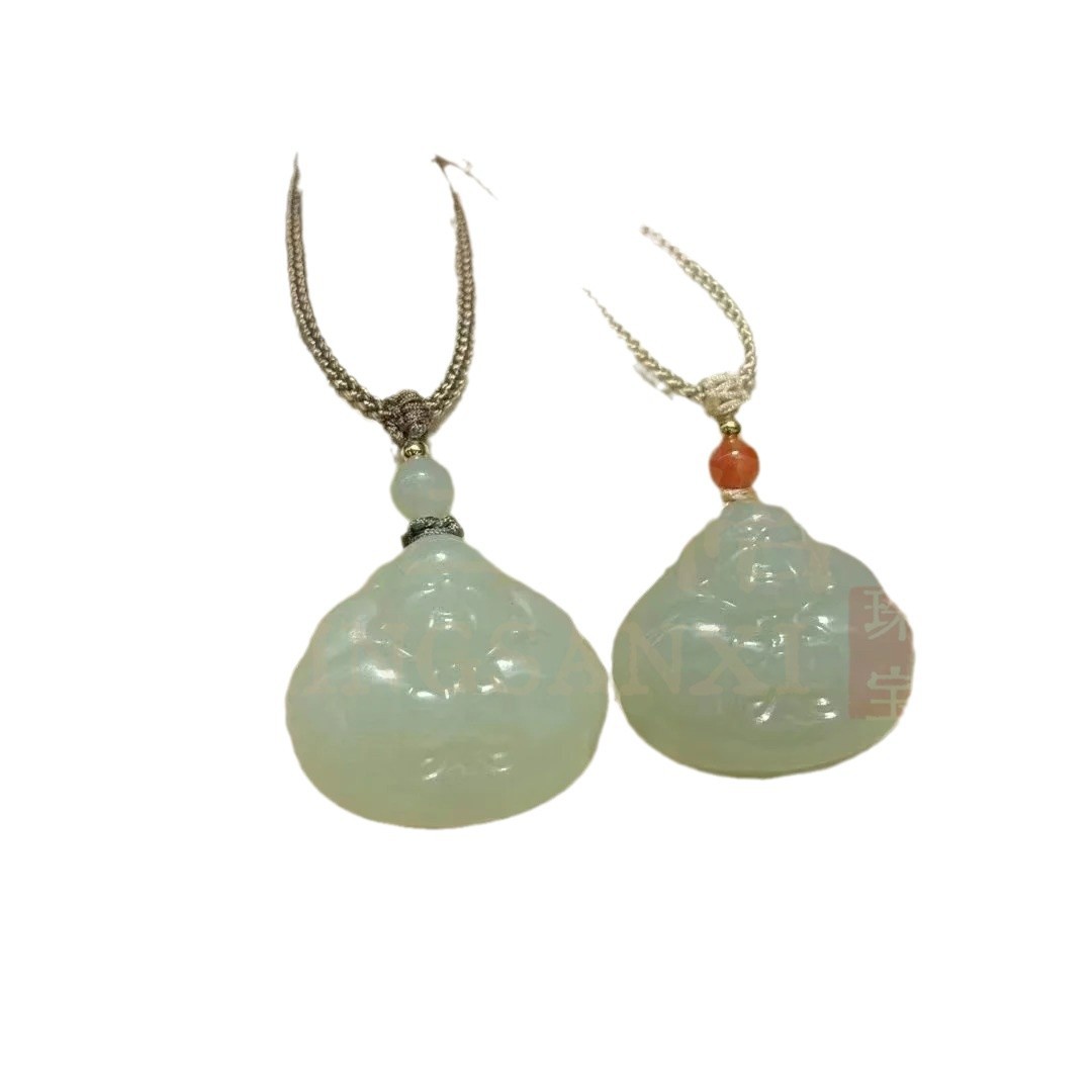 신장 천연 허톈 옥 포옹 부처님 목걸이 양고기 지방 옥 맑은 물 소재 깊고 맑은 빛 맑은 옥 펜던트 아프가니스탄 옥