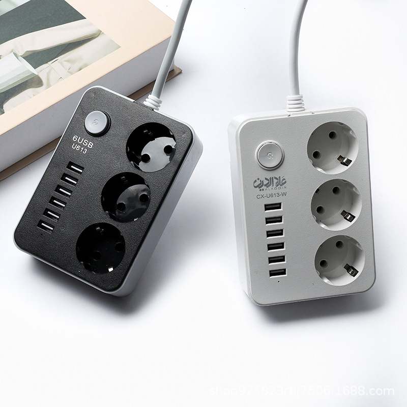 俄罗斯电商款 欧孔USB 手机充电插 4孔3USB 四孔三U黑色1.8米盒装