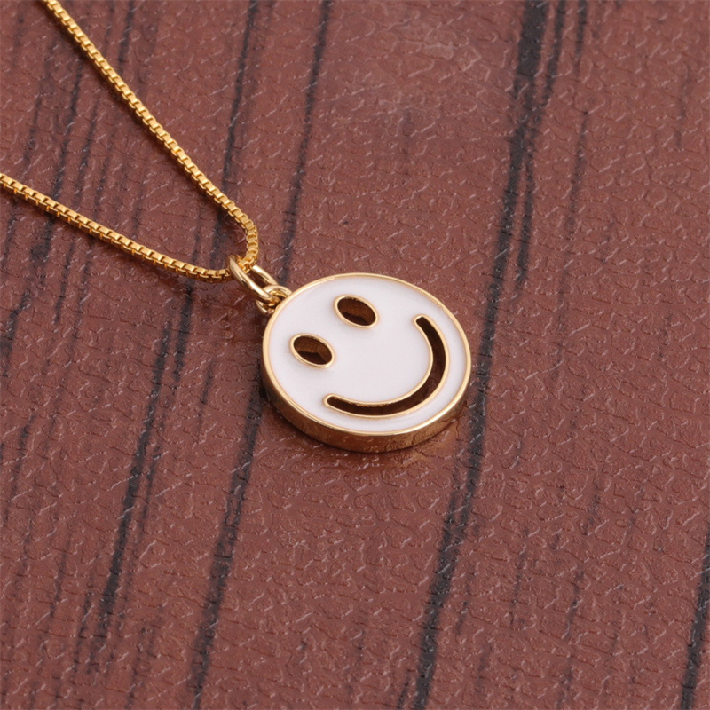 Nihaojewelry Simple Smiley Face Necklace Wholesale Jewelry display picture 4