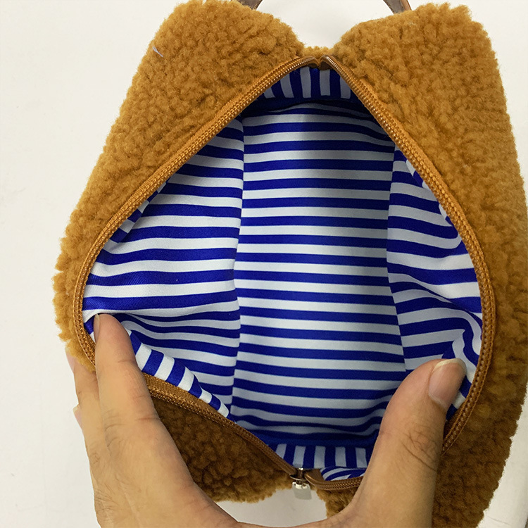 ë��ϴ������������޻�ױ����Ůͨ�û�ױ����Я�������ɻ�ױ��